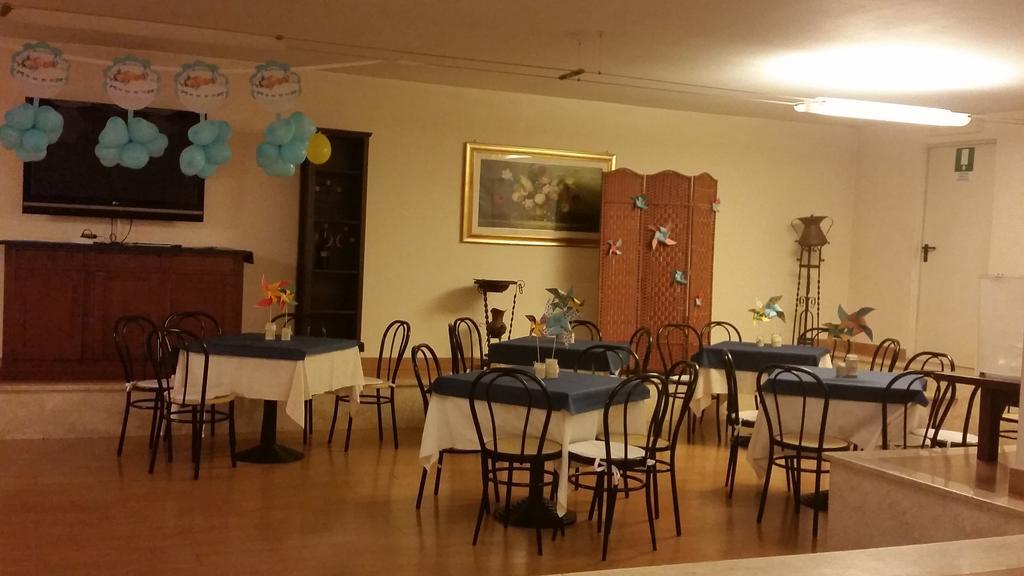 רומא Hotel Octavia מראה חיצוני תמונה
