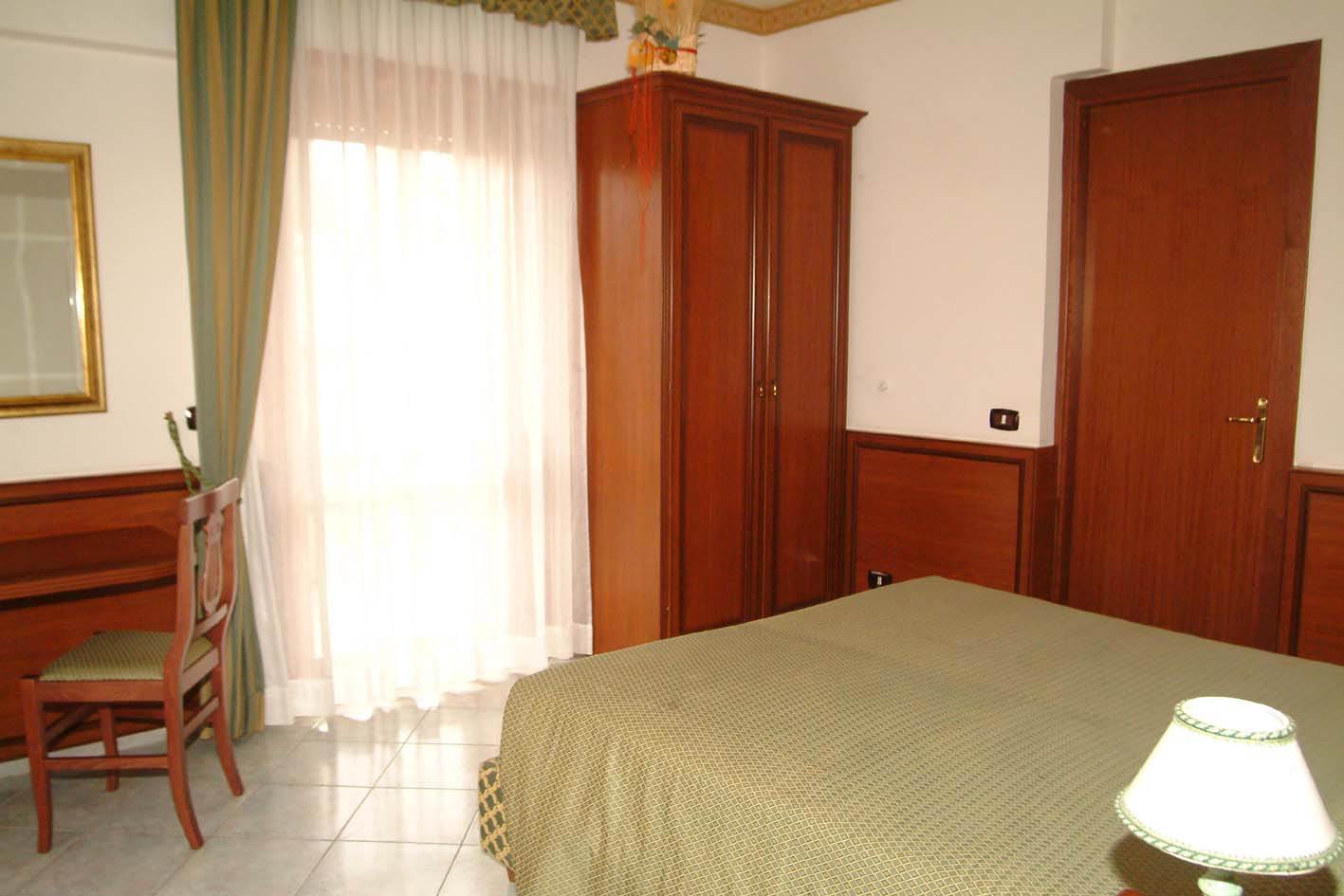 רומא Hotel Octavia מראה חיצוני תמונה