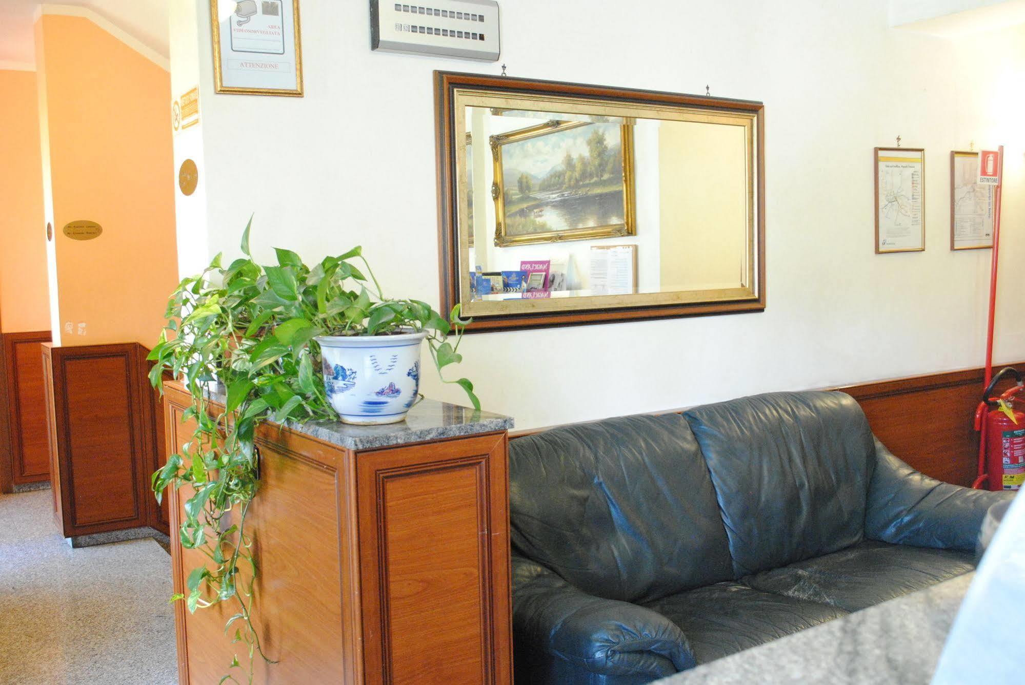 רומא Hotel Octavia מראה חיצוני תמונה