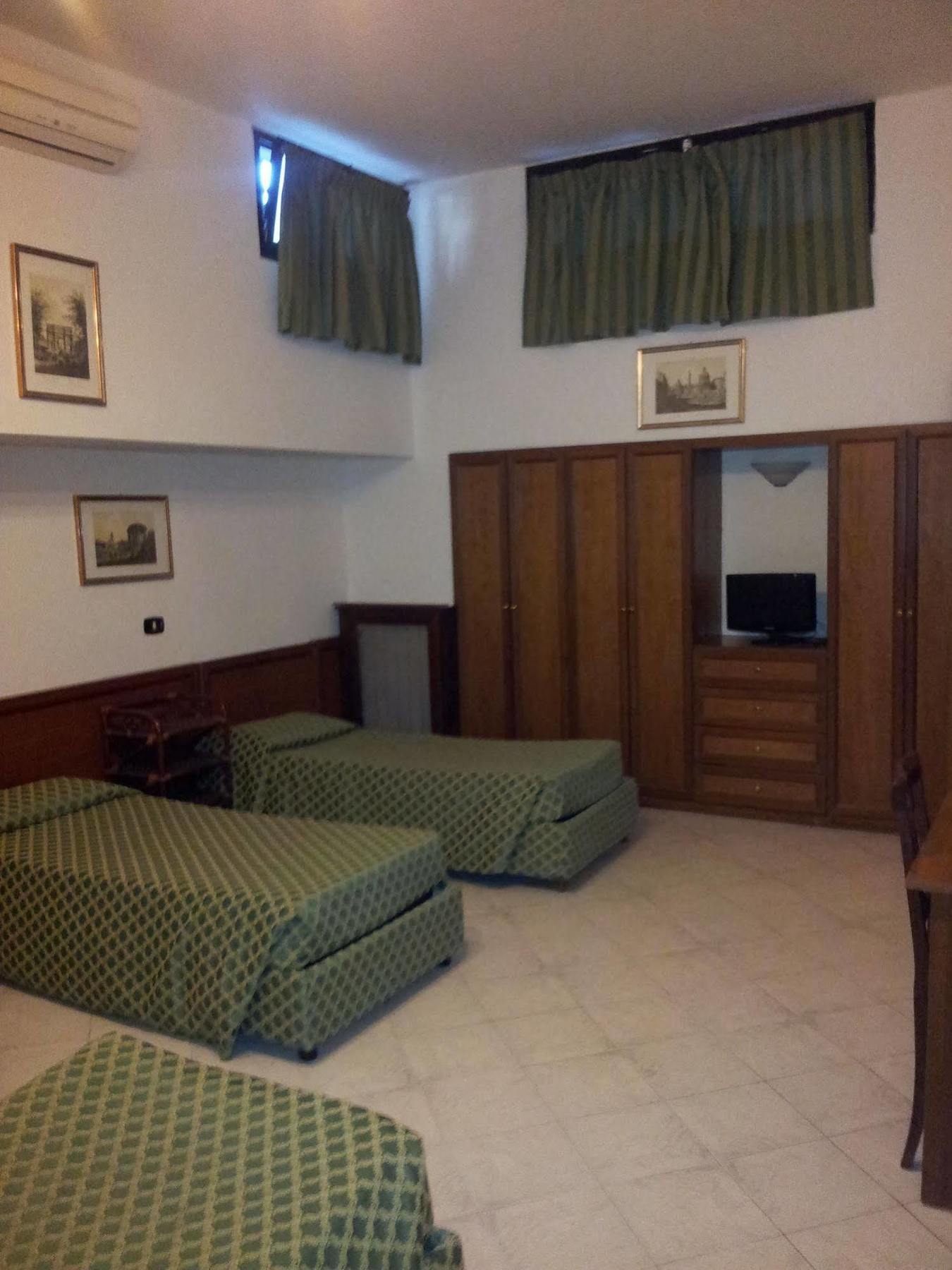 רומא Hotel Octavia מראה חיצוני תמונה